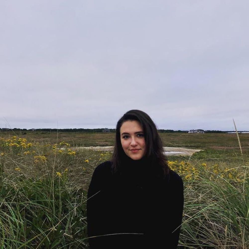 Meet your Posher, Ilaria